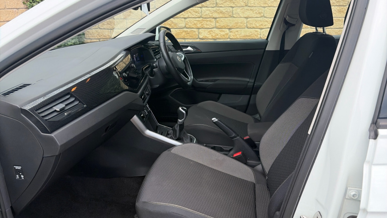 Volkswagen Polo 1.0 Life 5dr Petrol Hatchback